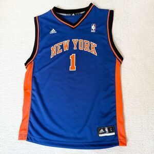 Adidas New York Knicks Amar’e Stoudemire #1 Retro Basketball Jersey - Big Kids L